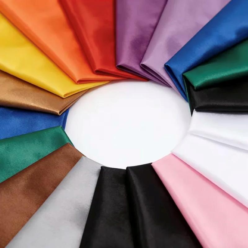 Çok Renkli Yumuşak Saten Kumaş - Is Sewing A Textile Craft incelemesi ve fiyatı